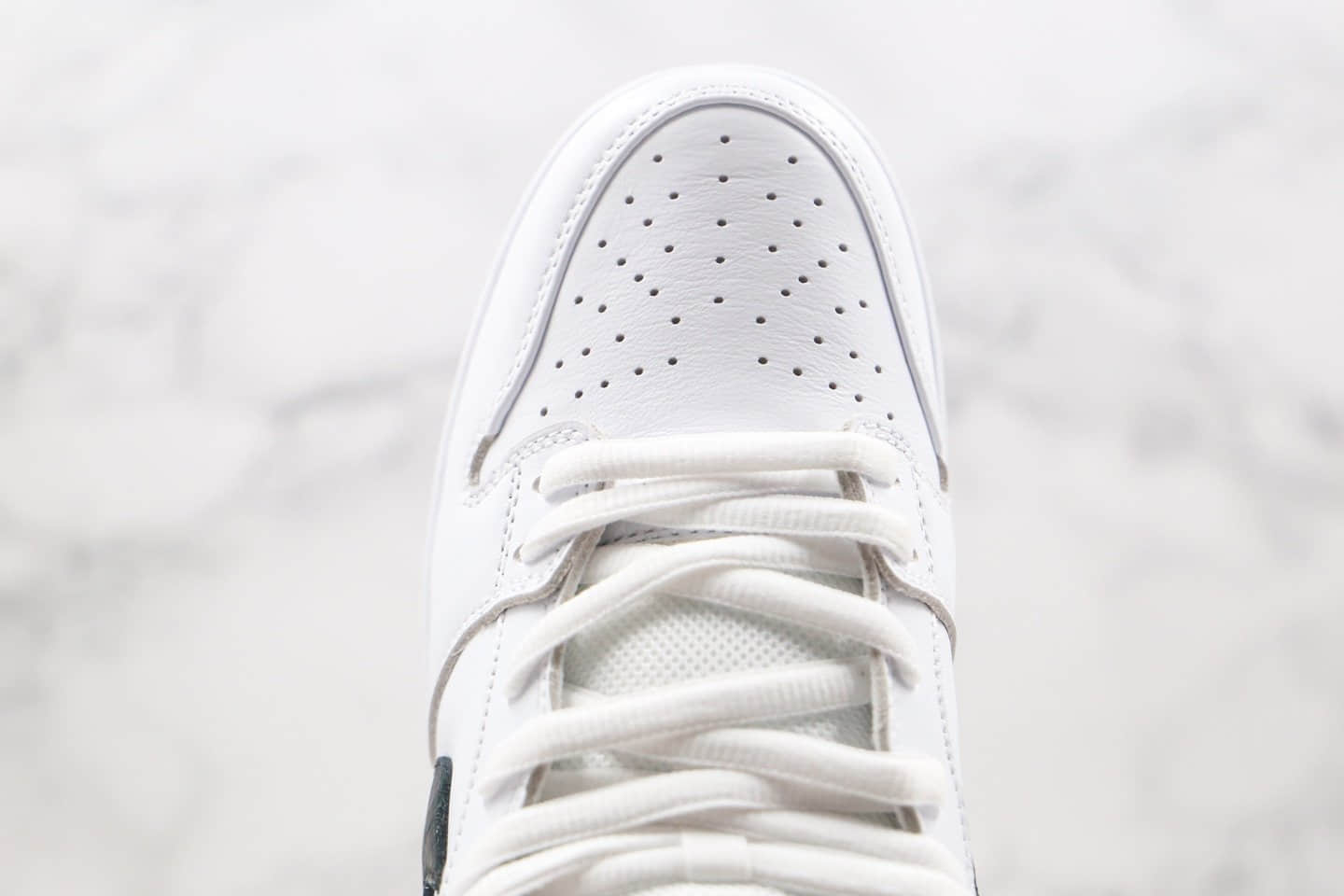耐克nike sb dunk low pro iso纯原版本低帮sb dunk生胶白黑色板鞋