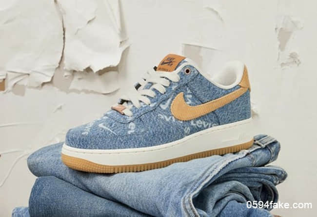 打造你的专属鞋款！Levi’s x Nike By You必须安排！