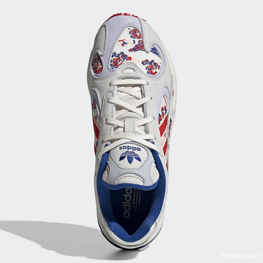 脚踏祥云来见你！你的意中人其实是这双Adidas Yung-1！货号：EE7087