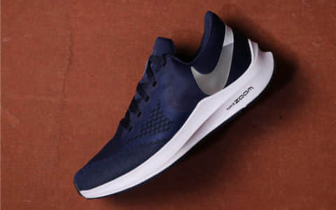 Nike Zoom WINFLO 6 耐克登月6代深海蓝缓震透气轻跑鞋真标高品质 货号：AQ7497-401