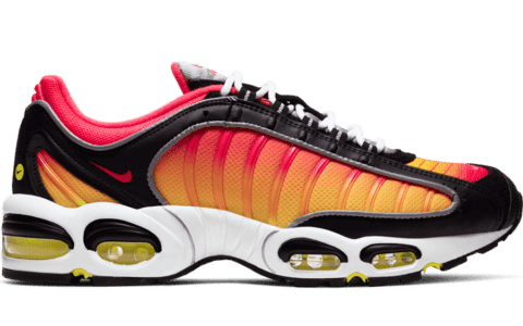 Nike Air Max Tailwind 4迎来日落配色此款配色预计将于8月1日发布 货号：CN9658-001