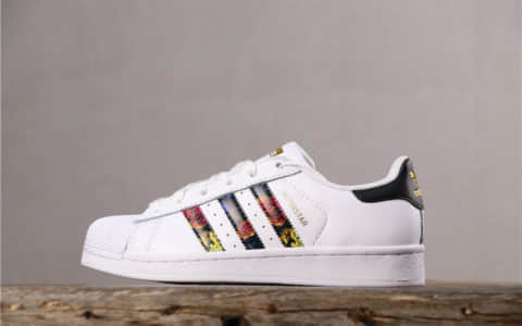 Adidas Originals Superstar阿迪达斯贝壳头板鞋金标白花卉真标带半码原楦高密度EVA发泡软中底 货号：EF1480