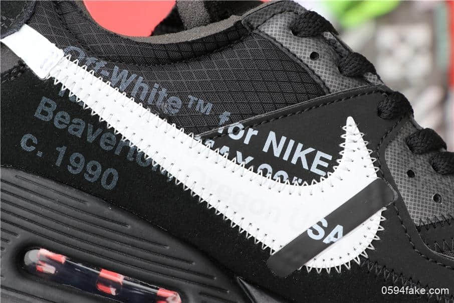 耐克联名款Off-White x Nike Air Max 90 2.0黑白公司级牛巴革鞋身搭配网格面材质 货号：AA7293-001