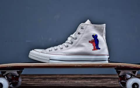 匡威联名款Sesame Street x Converse Chuck Taylor All Star 1970 HI复古三星标高帮运动硫化板鞋 货号：162053C