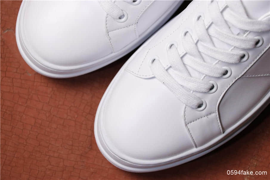 Prada Calfskin Platform Sneakers普拉达白漆银尾小白鞋莞产最最高端优质头层皮时尚单鞋