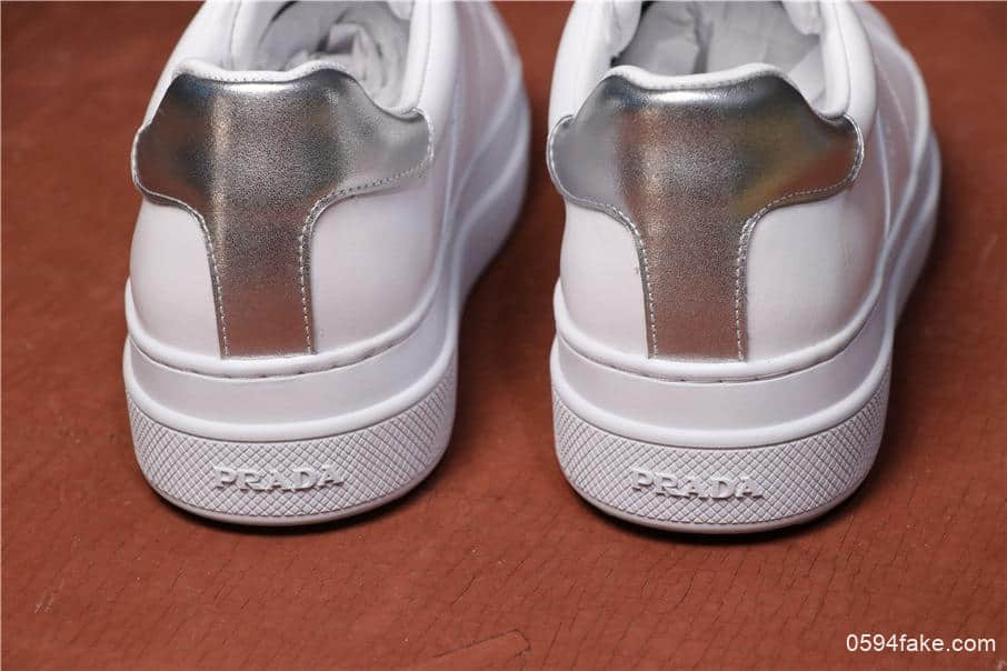 Prada Calfskin Platform Sneakers普拉达白漆银尾小白鞋莞产最最高端优质头层皮时尚单鞋