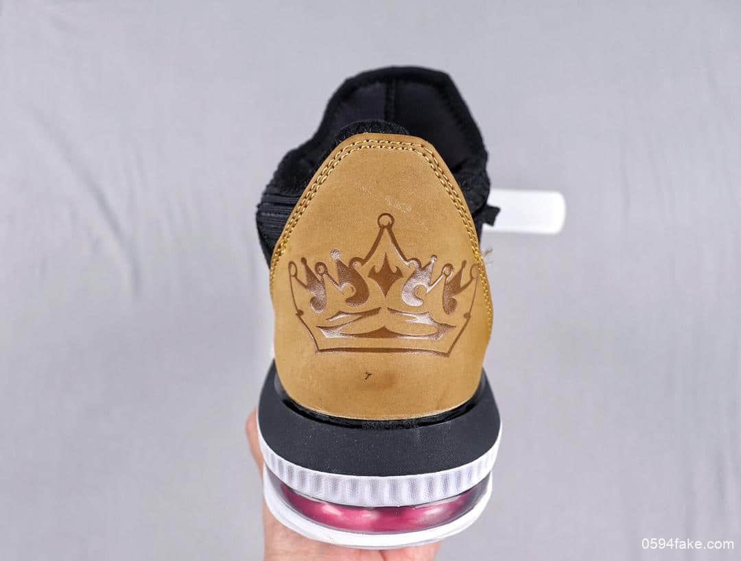 詹姆斯联名款Atmos x NK Lebron XVI詹皇第16代纯原版本实战篮球鞋内置Max大气垫 货号：CI2669-001