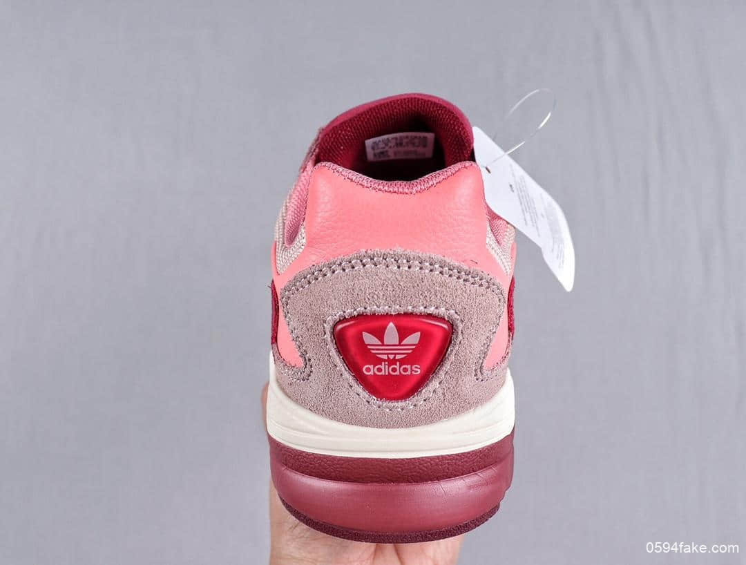 阿迪达斯Adidas Originals Falcon公司级复古运动透气老爹鞋杨幂Angela baby同款 货号：EG5648