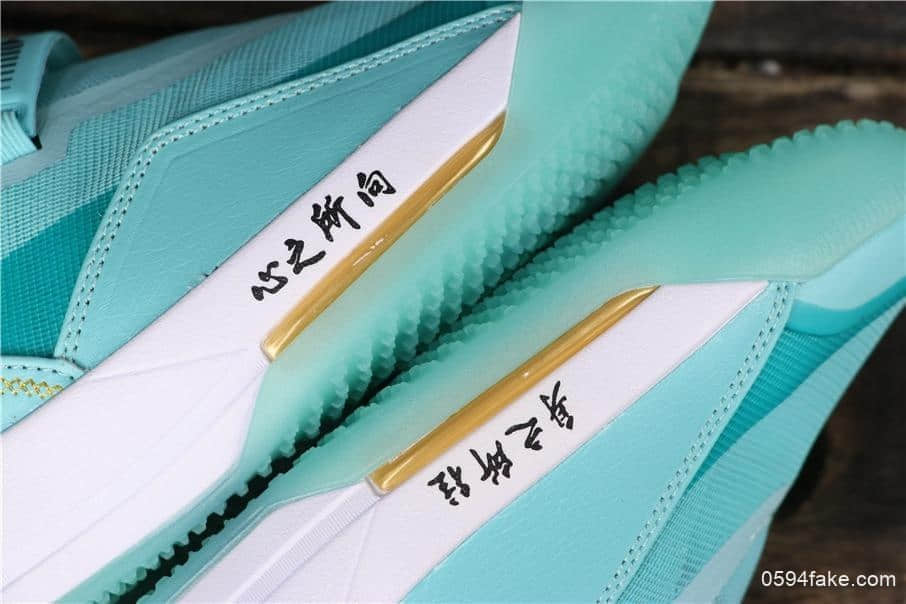 乔丹Air Jordan 33 SE Guo Ailun公司级郭艾伦AJ33PE薄荷绿低帮篮球鞋 货号：CD9561-103