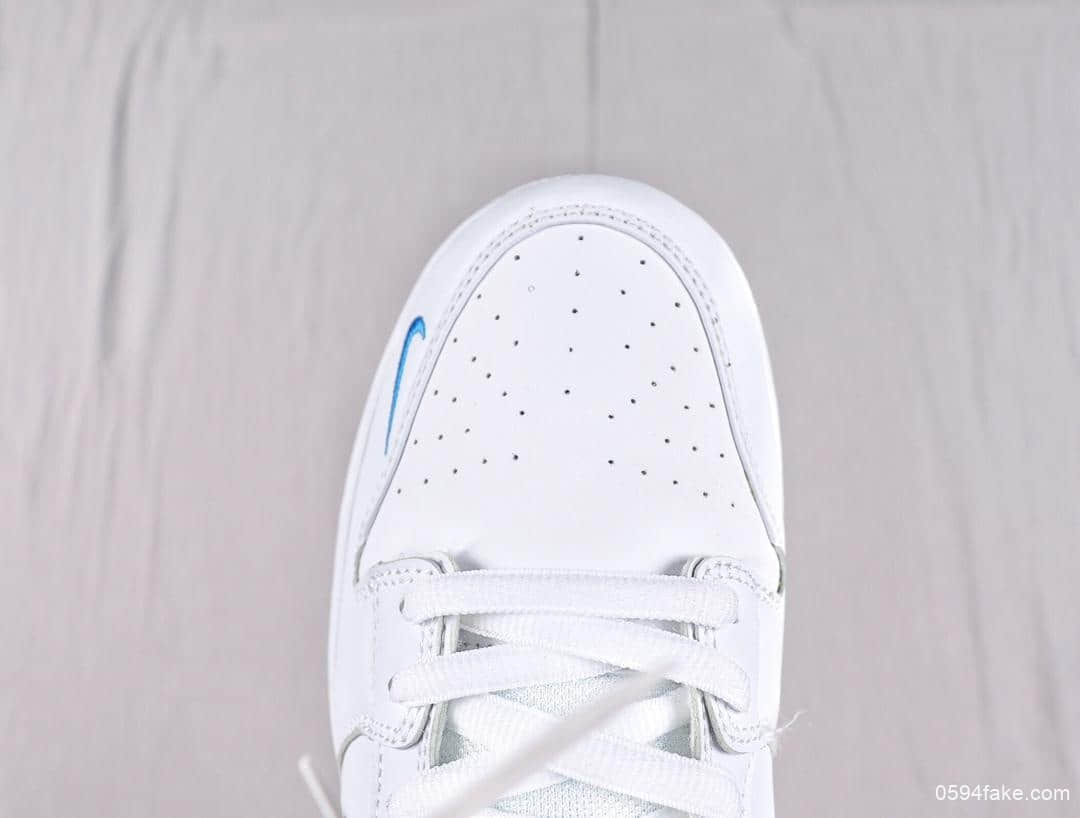 耐克Parra x Nike SB Dunk Low街头滑板鞋公司级版本耐克艺术家联名款SB系列低帮运动鞋 货号：CN4504-100