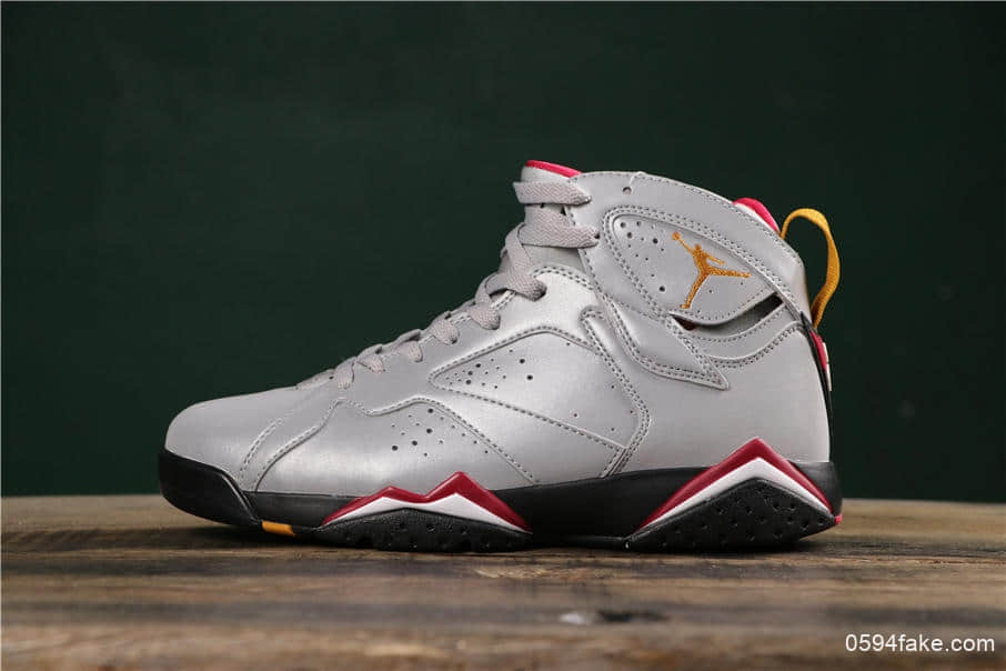 乔丹Air Jordan 7 Reflections of A Champion纯原版本反射银三连冠乔丹7代高帮实战篮球鞋 货号：BV6281-006