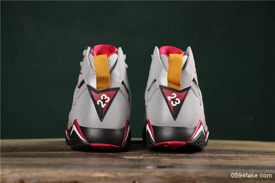 乔丹Air Jordan 7 Reflections of A Champion纯原版本反射银三连冠乔丹7代高帮实战篮球鞋 货号：BV6281-006