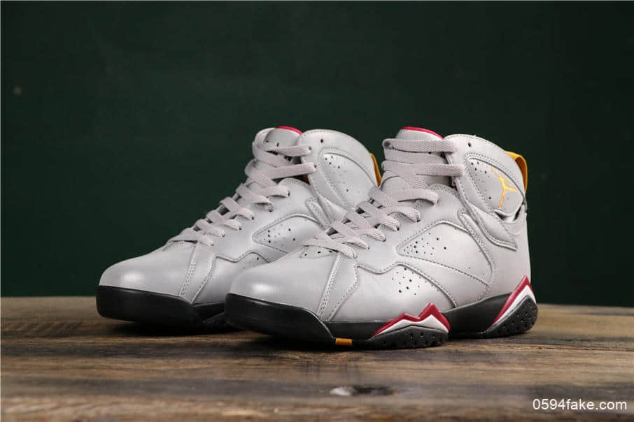 乔丹Air Jordan 7 Reflections of A Champion纯原版本反射银三连冠乔丹7代高帮实战篮球鞋 货号：BV6281-006