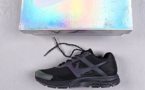 耐克Nike Air Zoom Pegasus+ 30公司级登月系列3M反光变色龙轻质运动跑步鞋 货号：616242-002