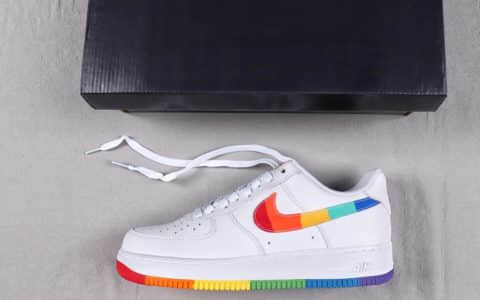 耐克Nike Air Force 1'07公司级版本空军一号经典低帮百搭休闲运动板鞋彩虹色 货号：CJ0524-102