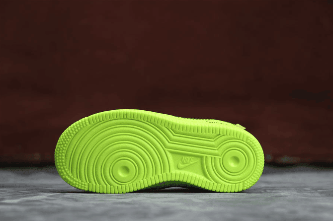 Nike Air Force 1 TD荧光绿  耐克真标品质空军一号OW联名童鞋独立磨具原鞋开膜 货号：BV0853-700