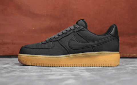 Nike Air Force 1'07 LV8 “style”黑色牛仔色 耐克空军一号公司级头层牛仔布板鞋 货号：AQ0117-002