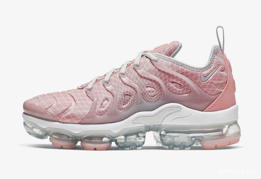 夏日蜜桃汽水！Nike VaporMax Plus现已发售！ 货号：AO4550-603