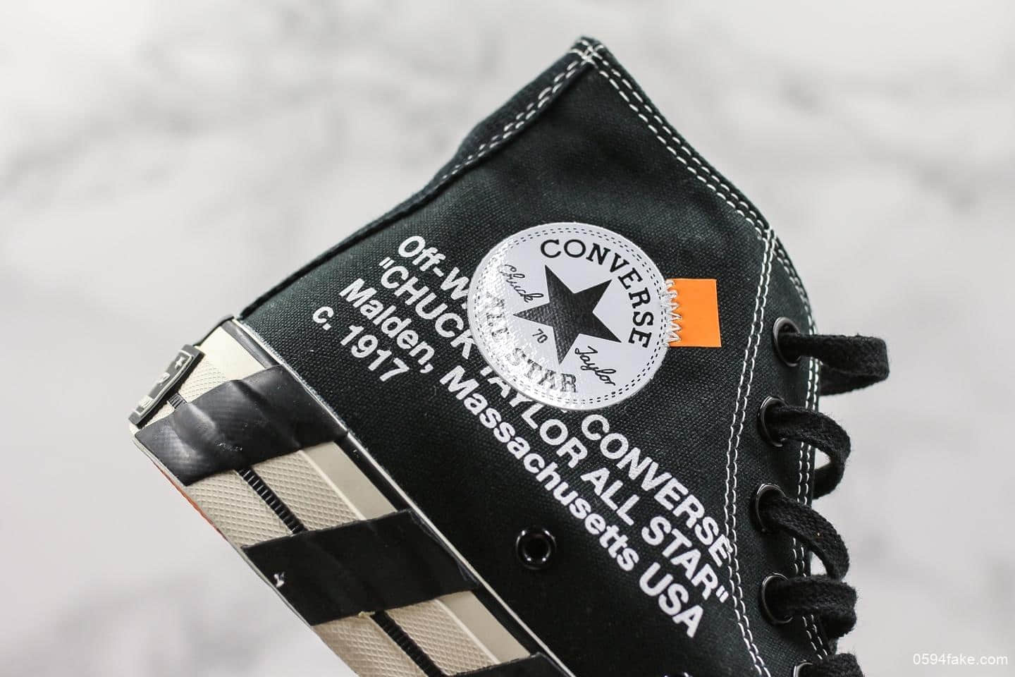 匡威OFF-WHITE x Converse 2.0 OW匡威联名黑白棋格帆布鞋板鞋粗半码条纹黑白 货号：163862C