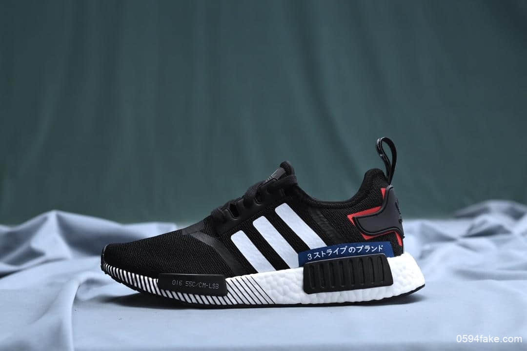 阿迪达斯Adidas NMD R1 Primeknit Triple Black顶级巴斯夫真爆真标针织联名款休闲运动鞋 货号：EF2357