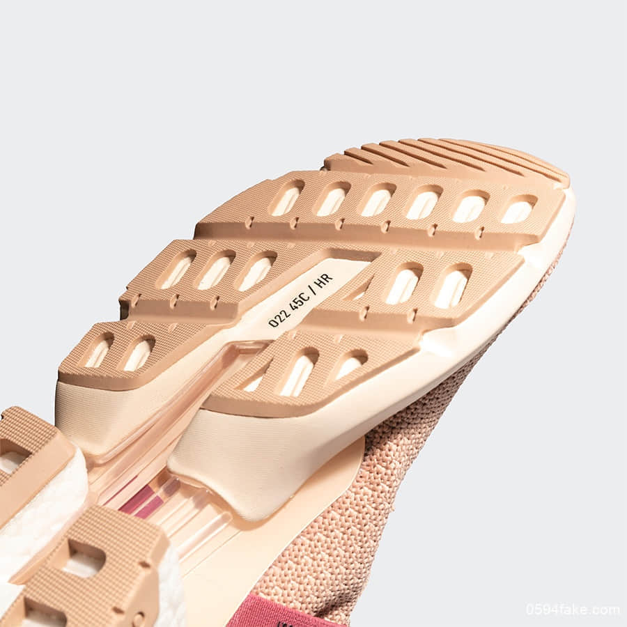 病邪驱散！扁桃体快走开！adidas Originals POD S3.1新配色现已发售 货号：EF3859