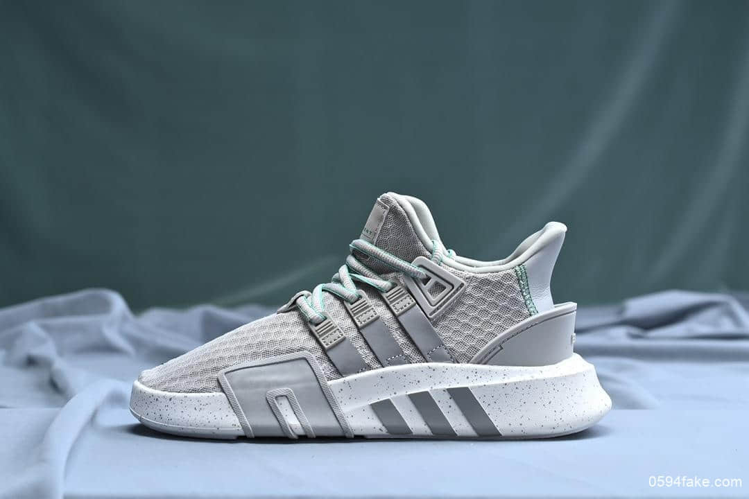 阿迪达斯Adidas EQT BASK ADV支撑者系列透气轻便复古慢跑鞋公司级版本原鞋开发正确PU镂空底 货号：BD7792