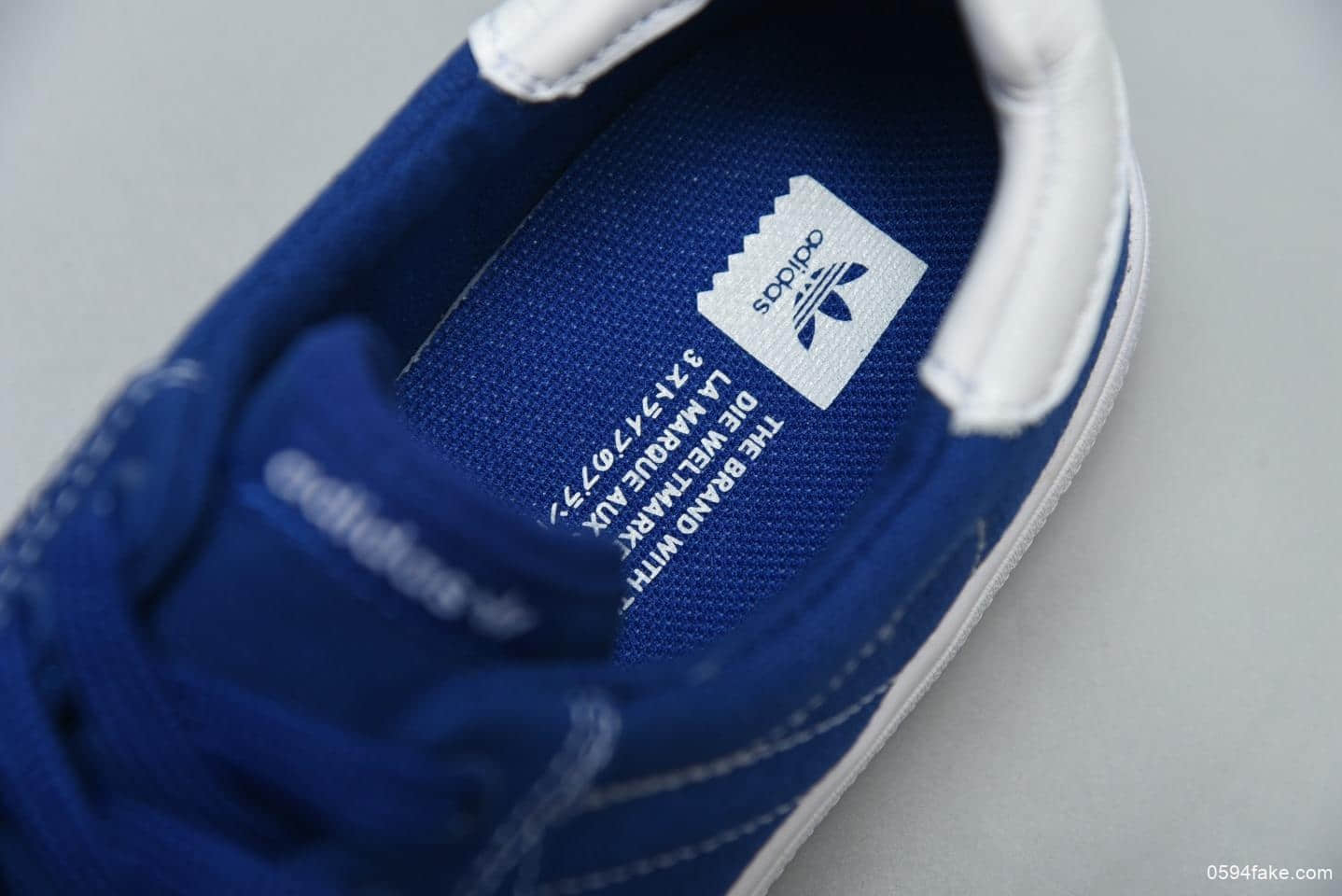 阿迪达斯Adidas 3MC X BEAVIS联名款公司级天猫专供Adidas Skateboarding全新3MC校园滑板鞋