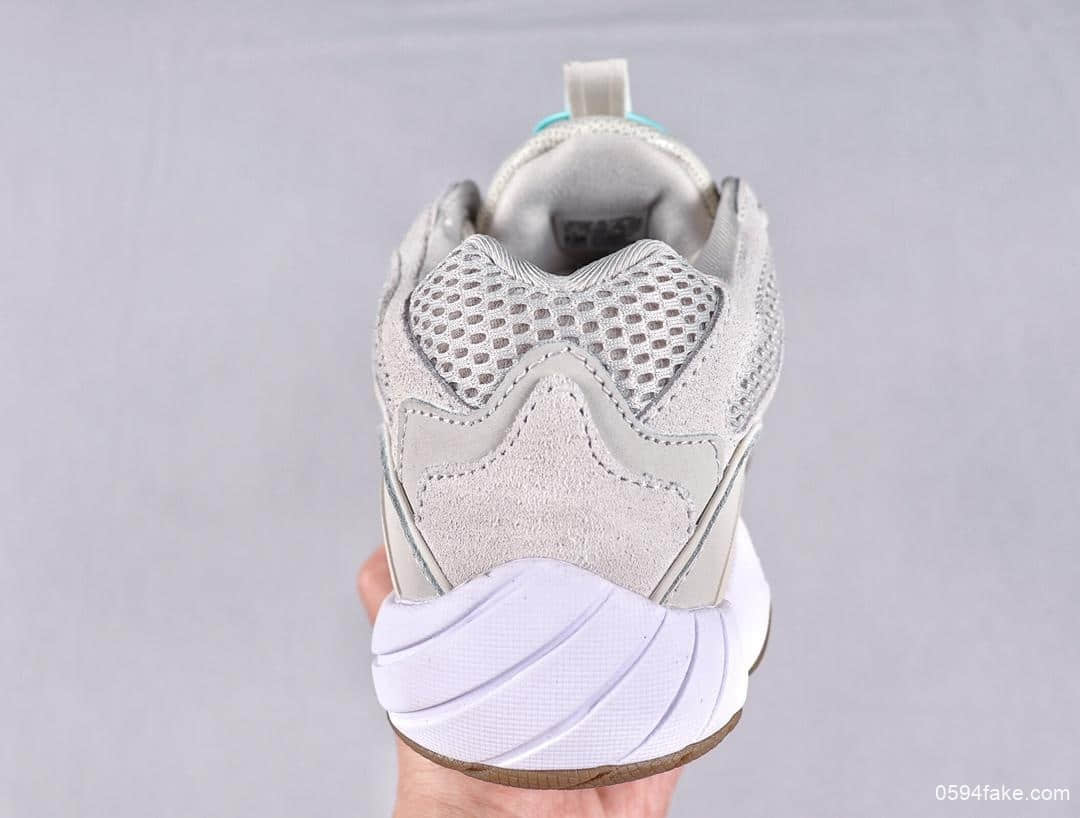 阿迪达斯adidas Yeezy 500纯原版本海外发售款复古缓震老爹鞋内置adiprene+减震科技侃爷全新椰子500 货号：DB2902