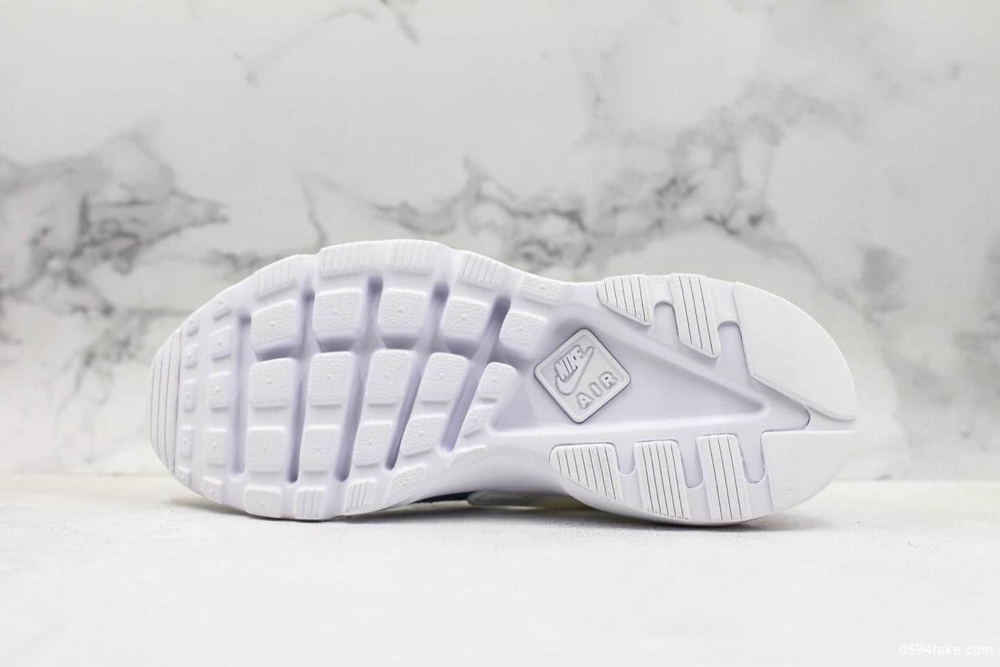 耐克Nike Air Huarache Run Premium公司级华莱士4代网纱透气运动休闲跑鞋鞋面采用进口半透明网纱面料透气和弹性十足 货号：875868-003