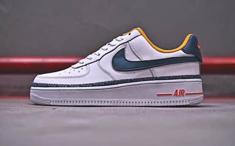 耐克Nike Air Force 1'07 Lv8公司级版本空军一号串标休闲板鞋内附红蓝两幅鞋带内置气垫 货号：CD7339-100