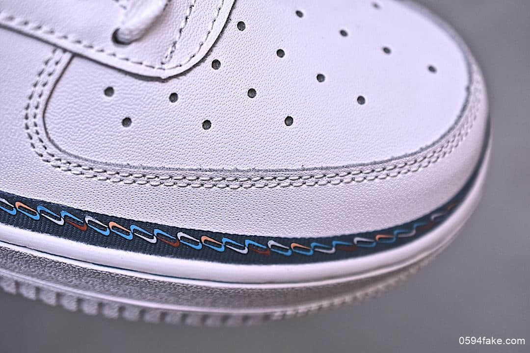 耐克Nike Air Force 1'07 Lv8公司级版本空军一号串标休闲板鞋内附红蓝两幅鞋带内置气垫 货号：CD7339-100