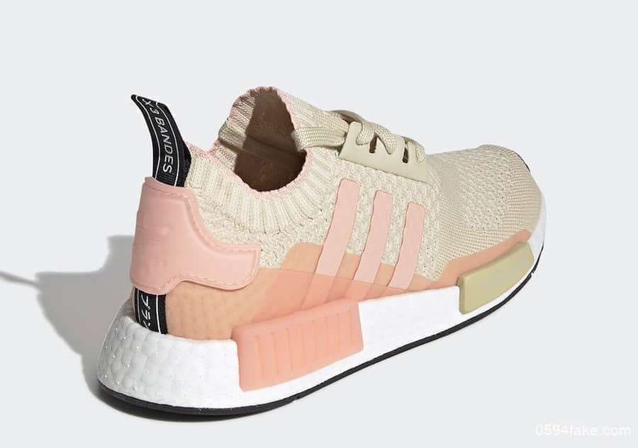 粉嫩又清新！这双adidas NMD R1女孩子一定要pick！ 货号：EE6434