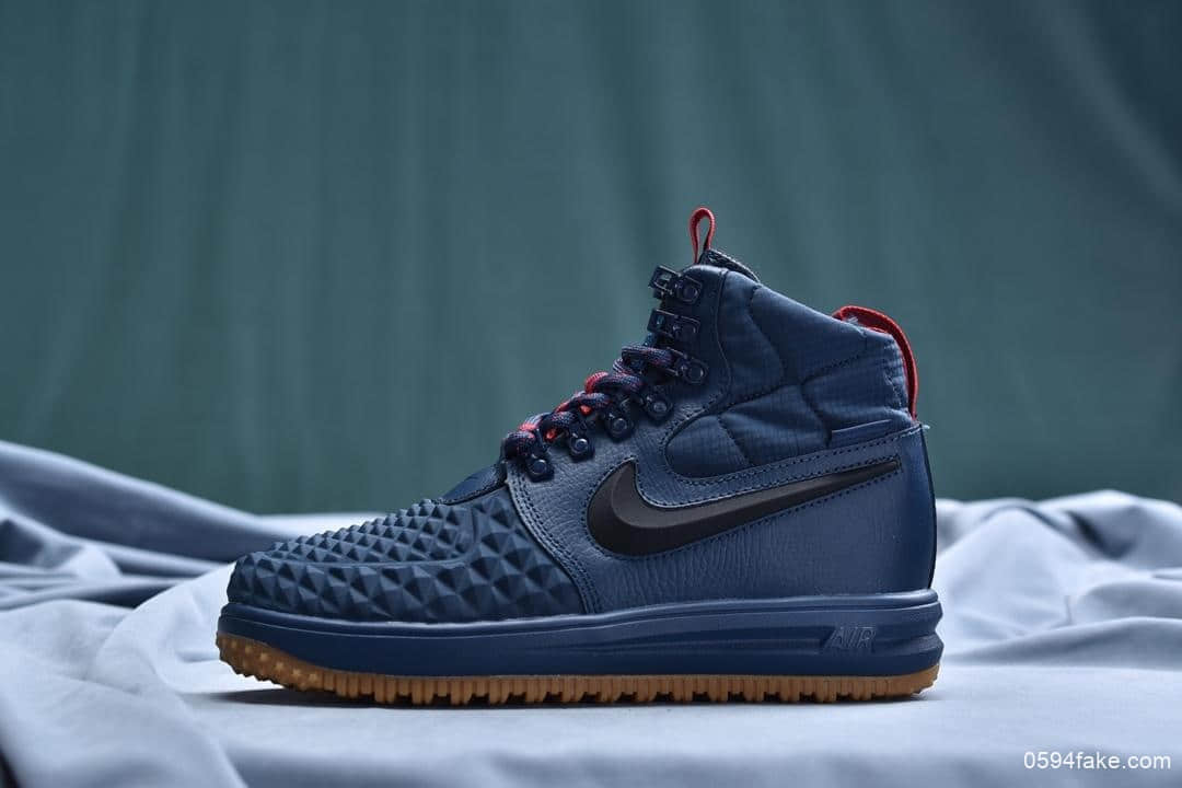 耐克Nike Lunar Force 1 DUCKBOOT’ 17 LF1公司级版本空军一号内置Air缓震气垫高帮休闲板鞋 货号：805899-003