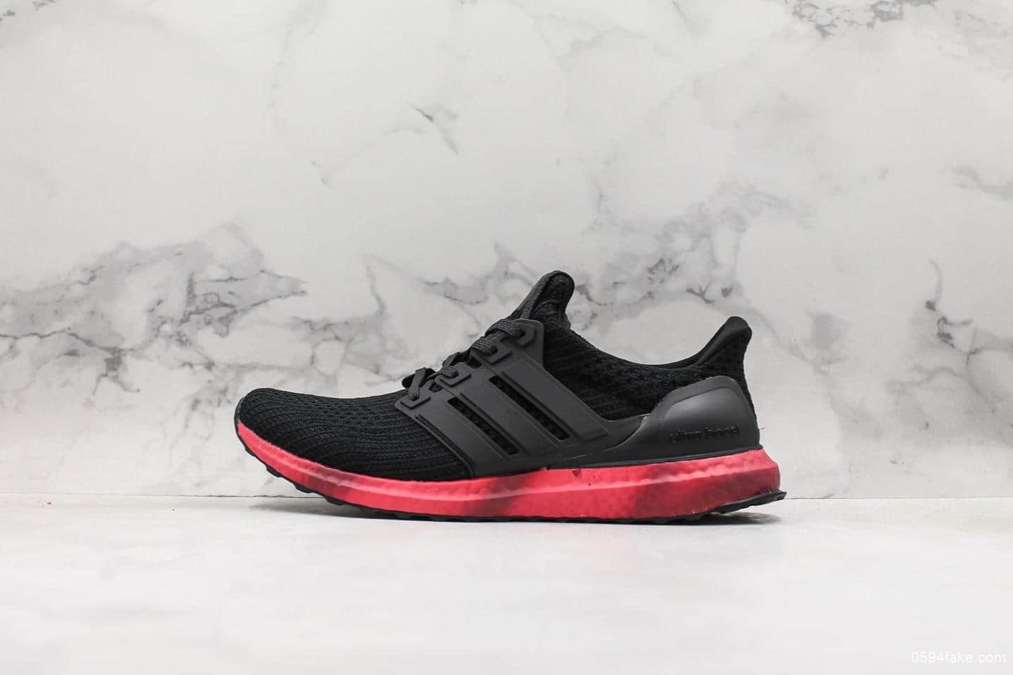 阿迪达斯Adidas Ultra Boost 4.0黑红扎染公司级版本原装巴斯夫大底原厂针织鞋面休闲透气慢跑鞋 货号：FV7282