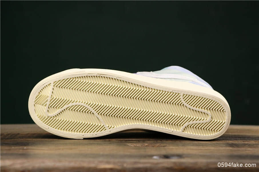 耐克Nike Blazer Royal Easter QS公司级复活节彩蛋配色开拓者限量高帮板鞋 货号：AO2368-600