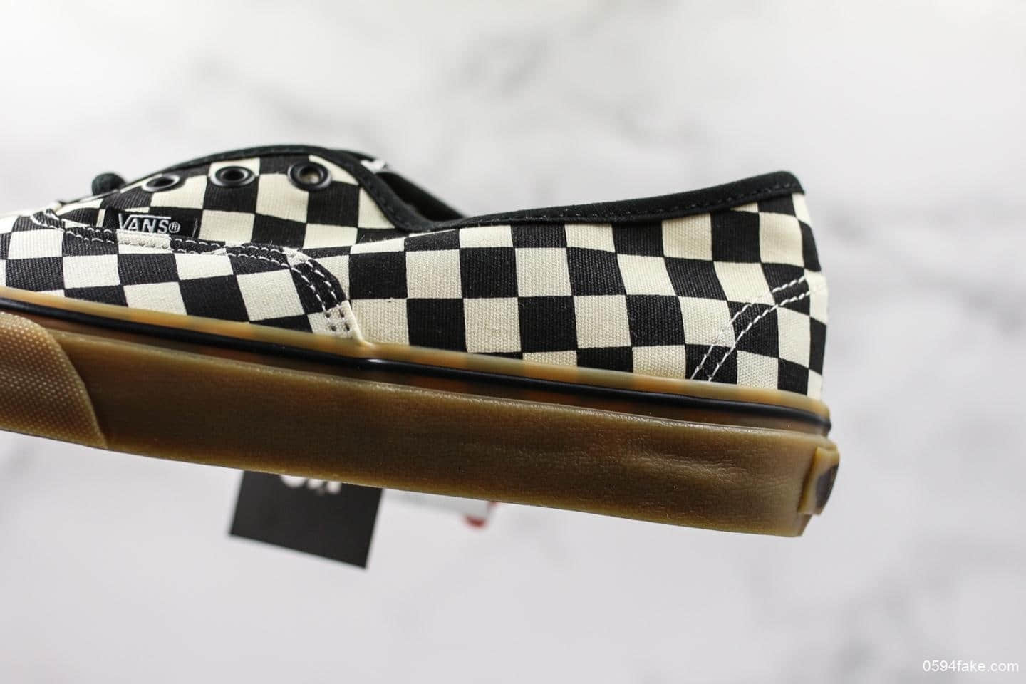万斯Vans Authentic黑白棋盘格真标带半码 休闲帆布板鞋真标硫化大底 货号：VN0004MKIBB