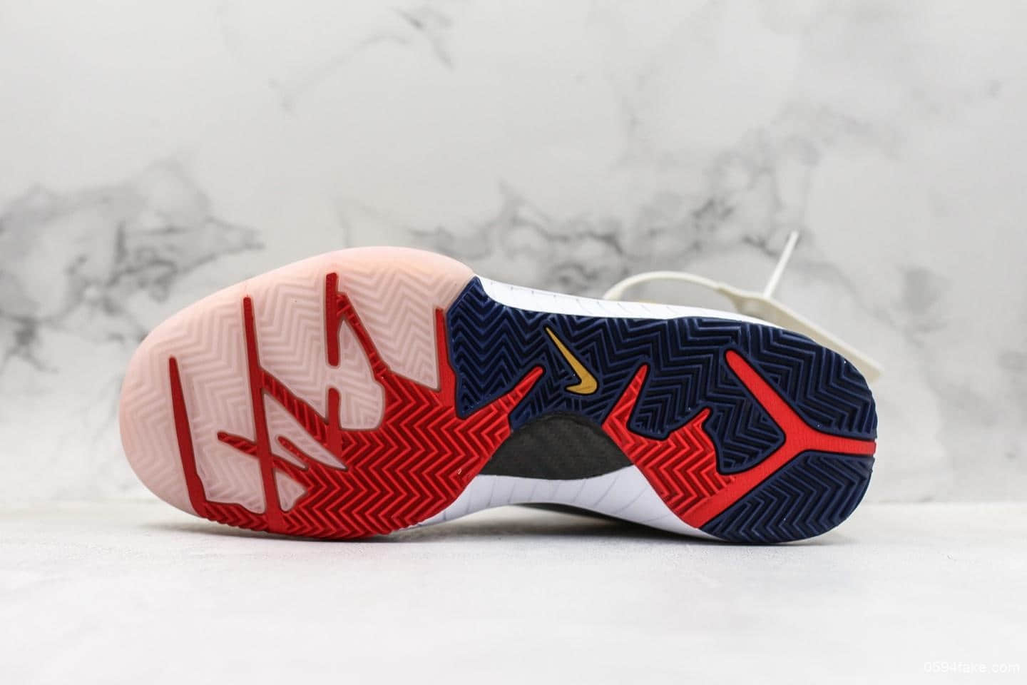耐克Nike Zoom Kobe IV Prelude 4科比4选秀日纯原版本ZK4真碳实战复刻低帮运动篮球鞋 货号：CQ3869-107