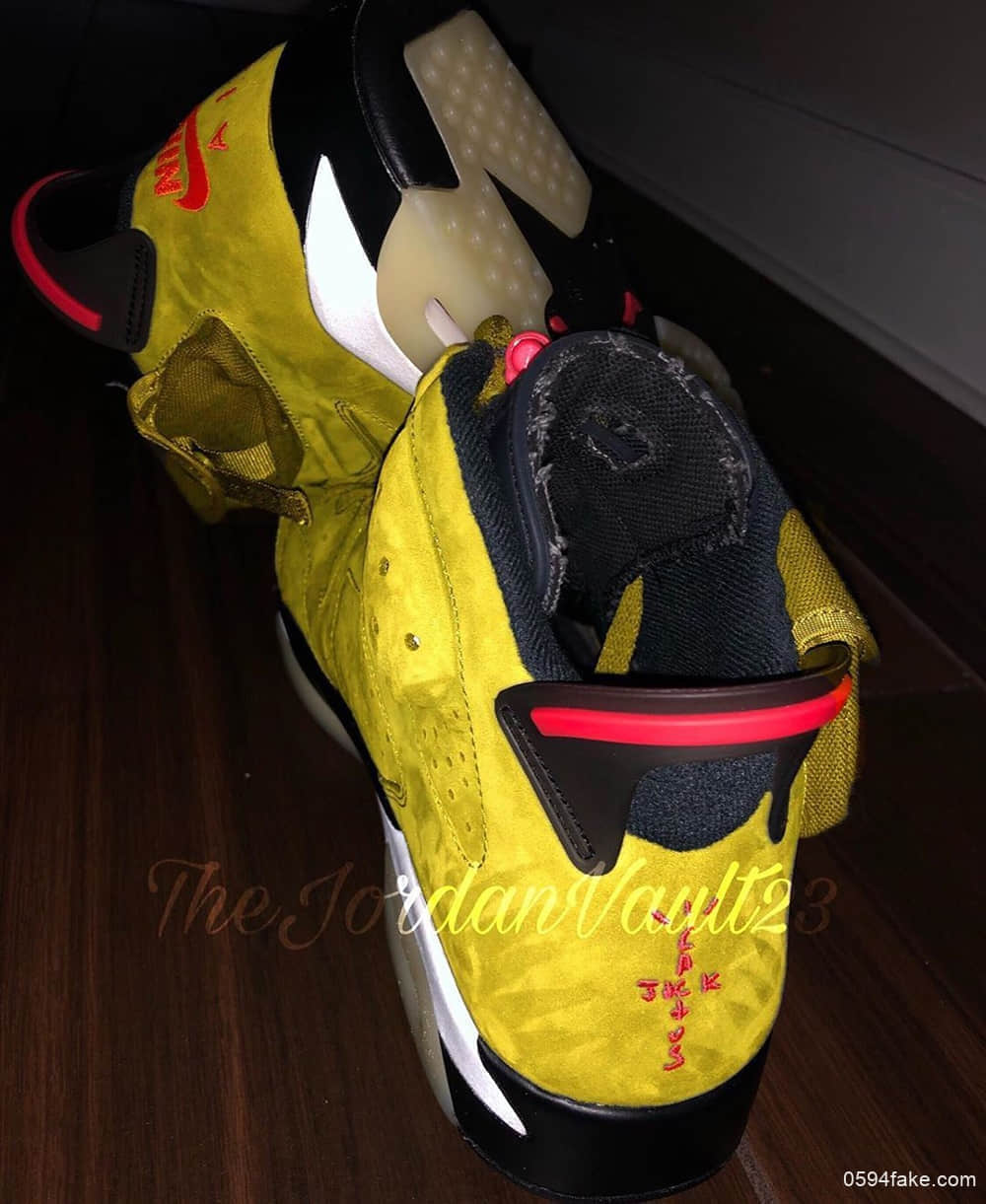 Travis Scott x Air Jordan 6再迎新配色！这次是浓郁芥末黄！