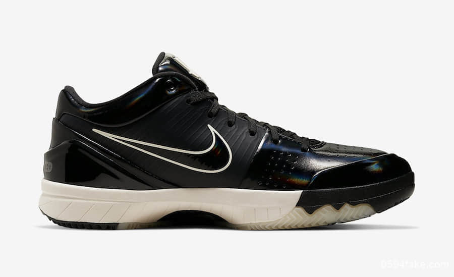 Undefeated x Nike Kobe 4黑白配色释出官图！将于9月13日发售！ 货号：CQ3869-001