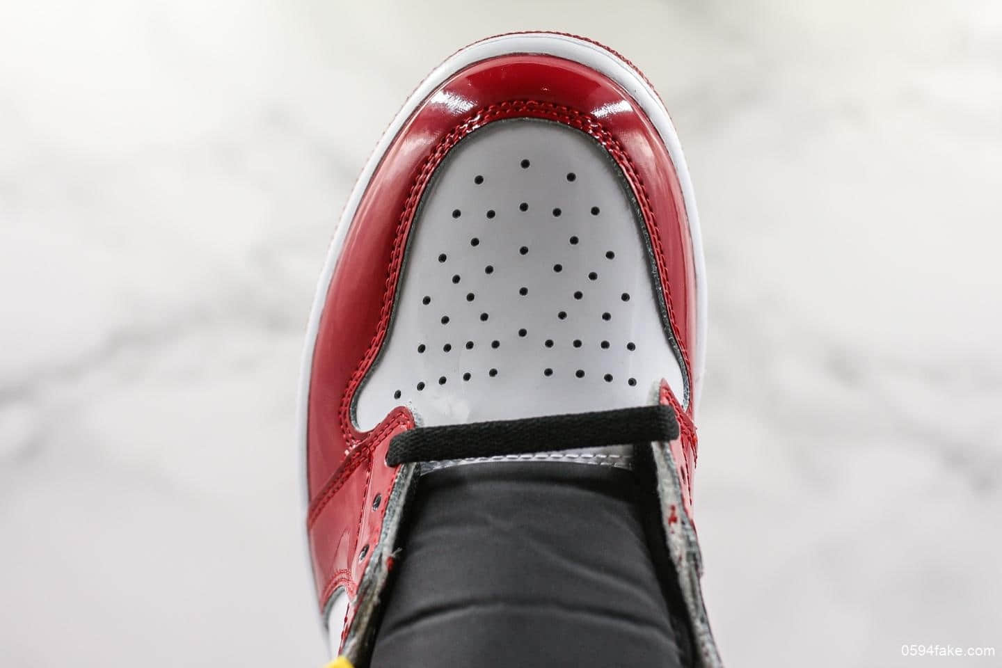 乔丹Air Jordan 1 Fearless纯原版本芝加哥结合北卡蓝配色乔丹名人堂实战篮球鞋 货号：CK5666-100