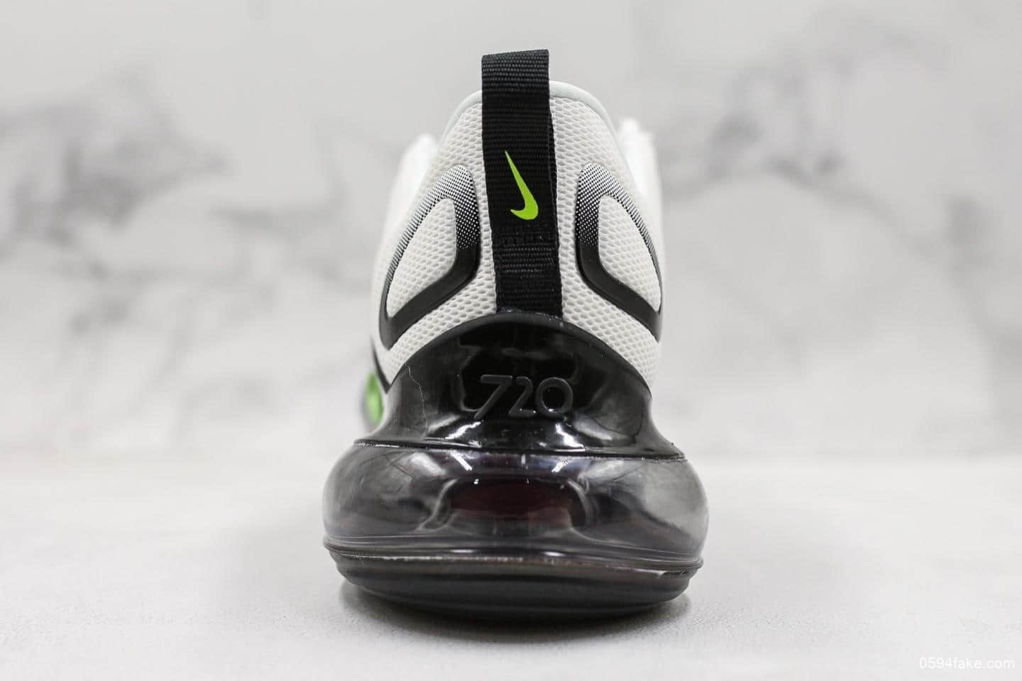 耐克Nike Air Max 720 White Black Volt公司级版本太空大气垫前卫运动慢跑鞋白黑草绿红 货号：CJ4584-100