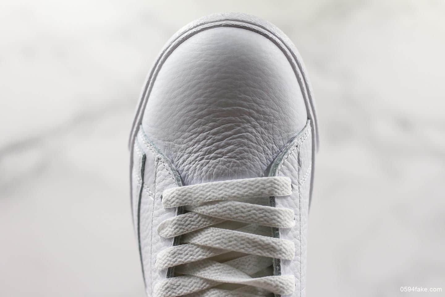 耐克Nike Blazer Mid Retro回归复刻复古经典公司级版本开拓者休闲运动板鞋白蓝进口荔枝纹头层皮 货号：845054-100