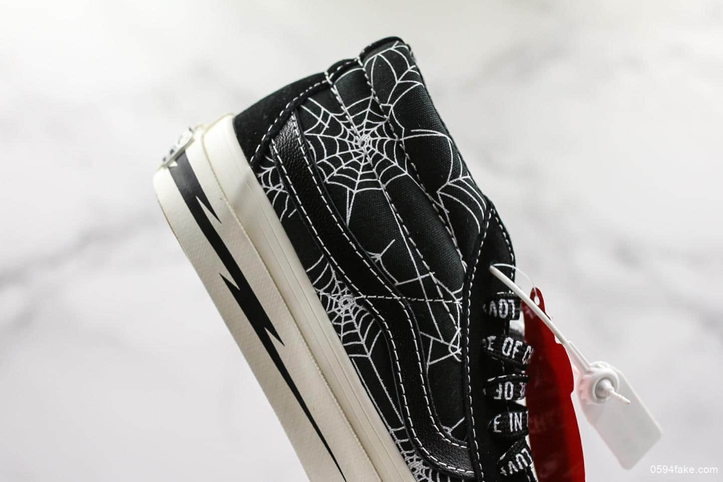 万斯Goodhood x Vans Vault Love in the Time of Chaos联名款真标硫化工艺原盒原标复古硫化板鞋 货号：VN000UDO7Q