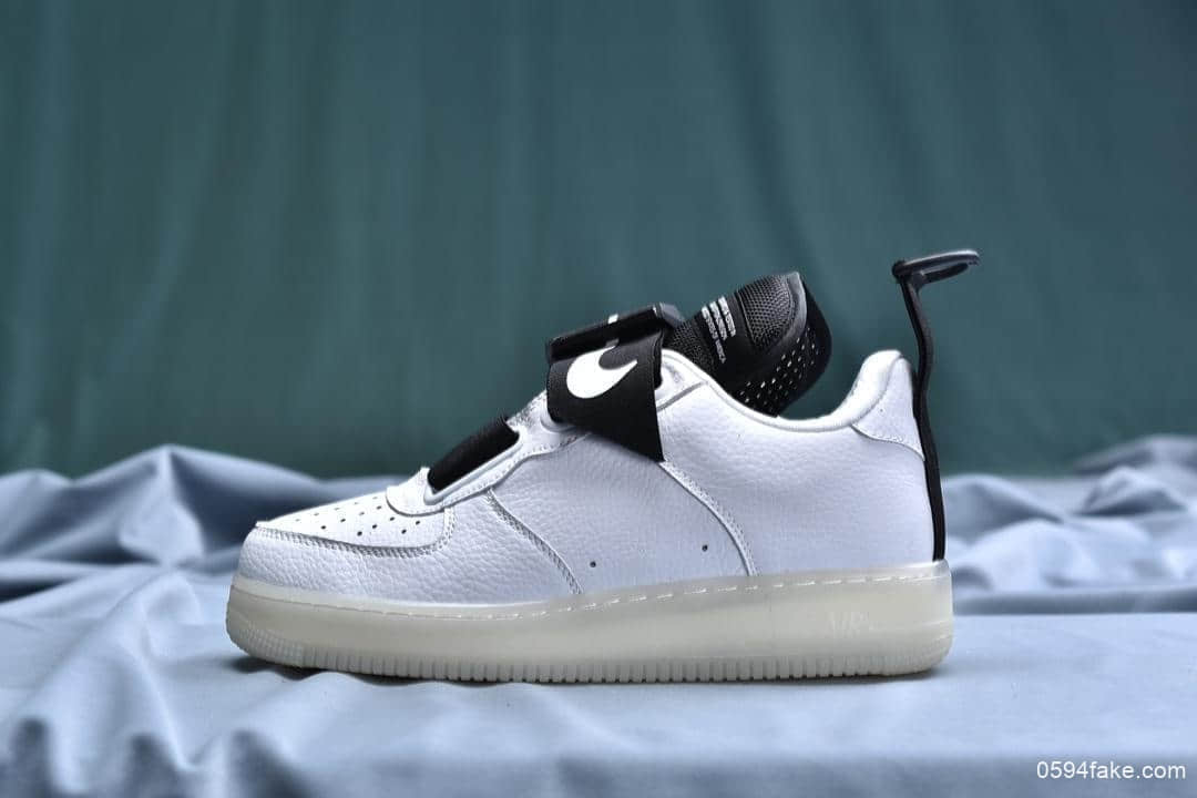 耐克NIKE AIR FORCE 1 UTILITY QS Volt限定空军一号公司级版本机能低帮绷带设计潮流休闲运动板鞋 货号：AO1531-600