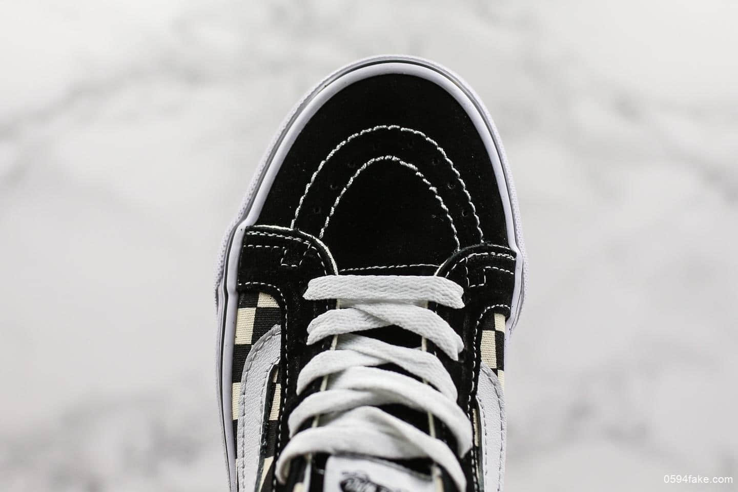 万斯Vans Sk8-Mid中帮棋盘格真标硫化工艺原厂ICC钢印原盒原标 货号：VN0A391FQXH