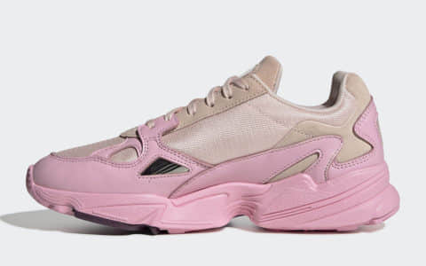 满满粉色调能否勾起你的少女心？adidas Falcon“Rose Pink”预计将于8月8日发售！ 货号：EF1994