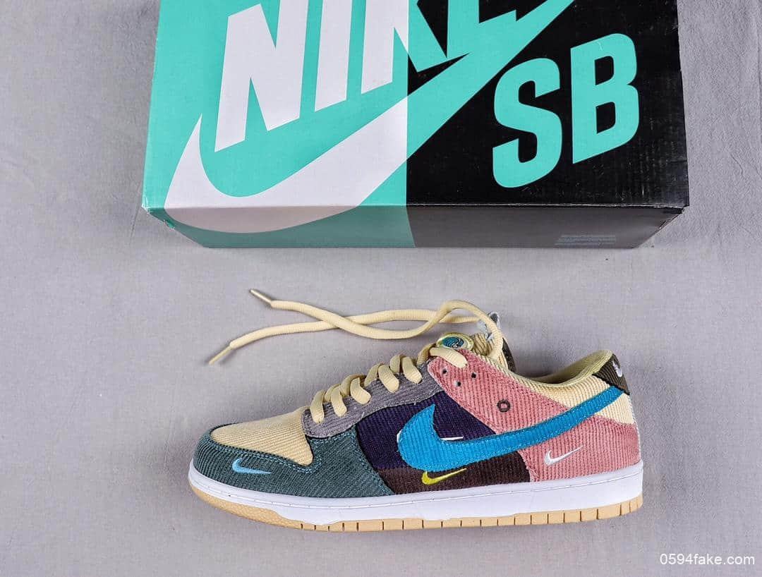 耐克Nike Sb Dunk Low Pro Og Qs公司级版本拼接条纹灯芯绒低帮系列百搭休闲板鞋 货号：BQ6817-972