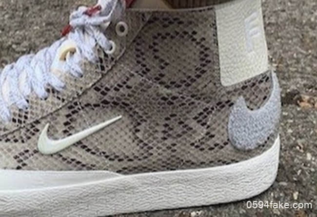 Soulland x Nike SB Blazer Mid释出上脚图！华丽蛇皮纹+独特Swoosh超nice！