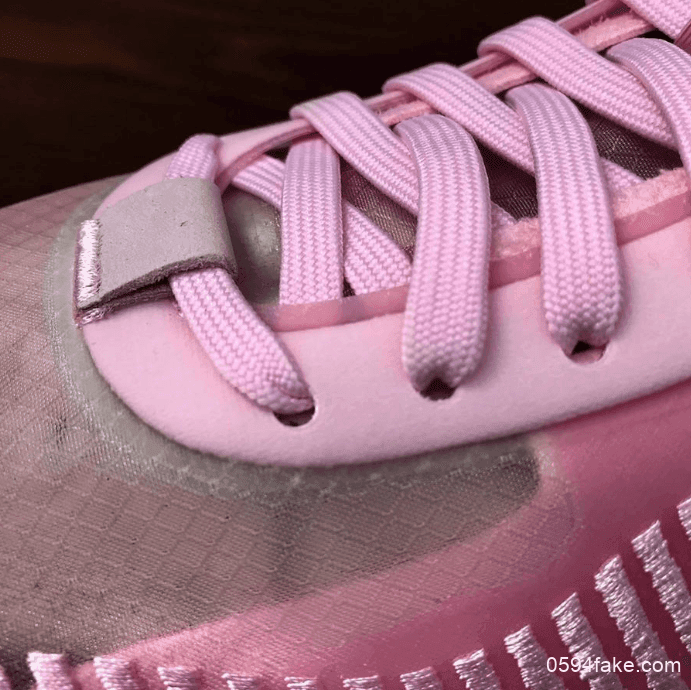 郁金香粉的色调也太少女了吧！John Elliott x Nike LeBron Icon“Tulip Pink”将于9月26日发售