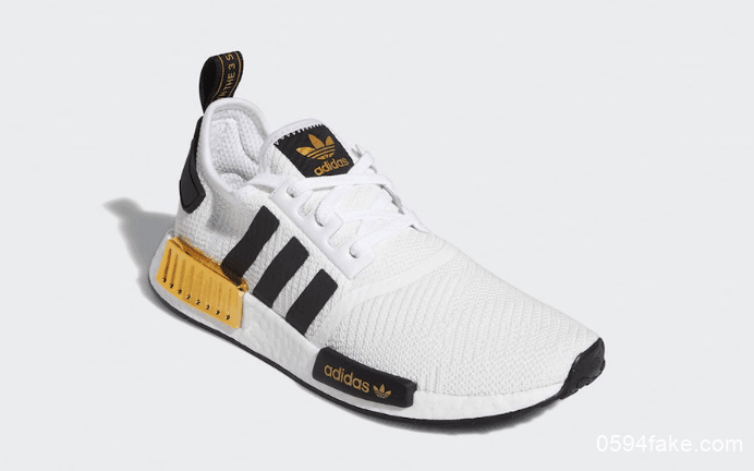 这款adidas NMD R1的边饰片也太奢华了吧！让人移不开眼！ 货号：EG5662